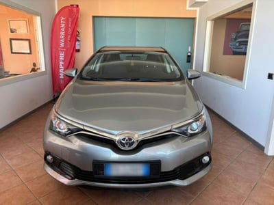Toyota Auris 1.6 D-4D Lounge usata