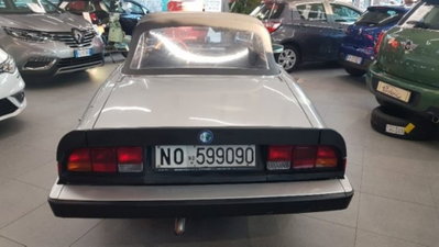 Alfa Romeo Spider 1.6 (4)