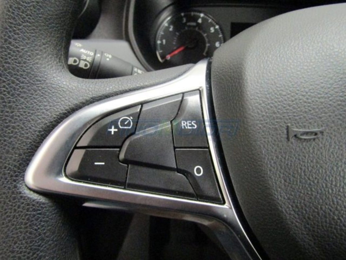 Dacia Duster 1.6 SCe 4x2 Access (8)