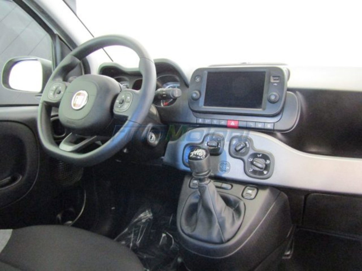 Fiat Panda 1.0 firefly hybrid s&s 70cv 5p.ti (5)