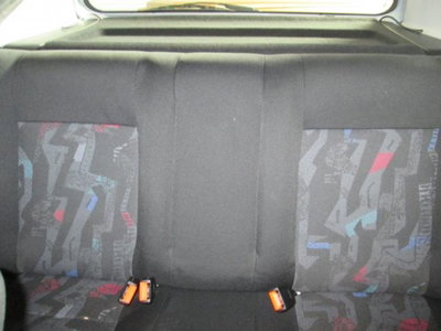 Volkswagen Golf 1.6 cat 3 porte (6)