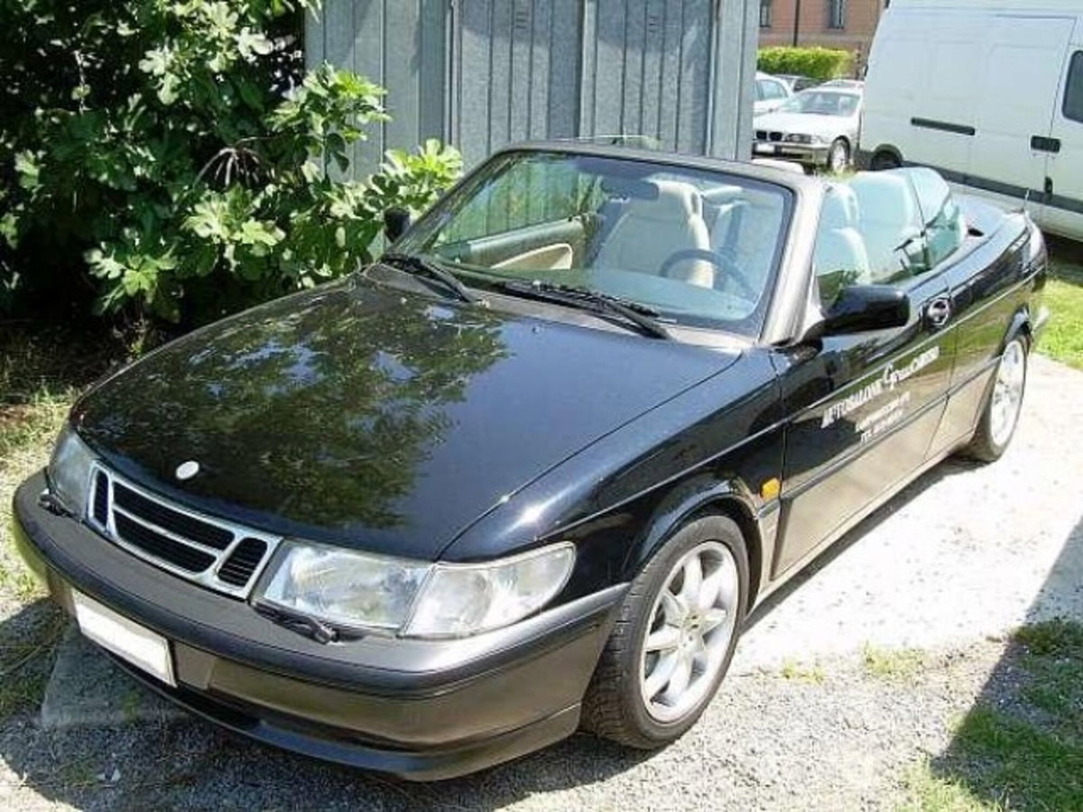Saab 900 Cabrio 2.0i turbo 16V cat SE