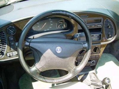 Saab 900 Cabrio 2.0i turbo 16V cat SE (3)