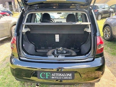 Volkswagen Fox 60CV (14)