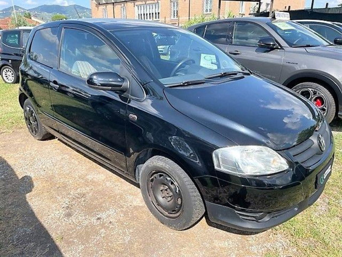 Volkswagen Fox 60CV (3)