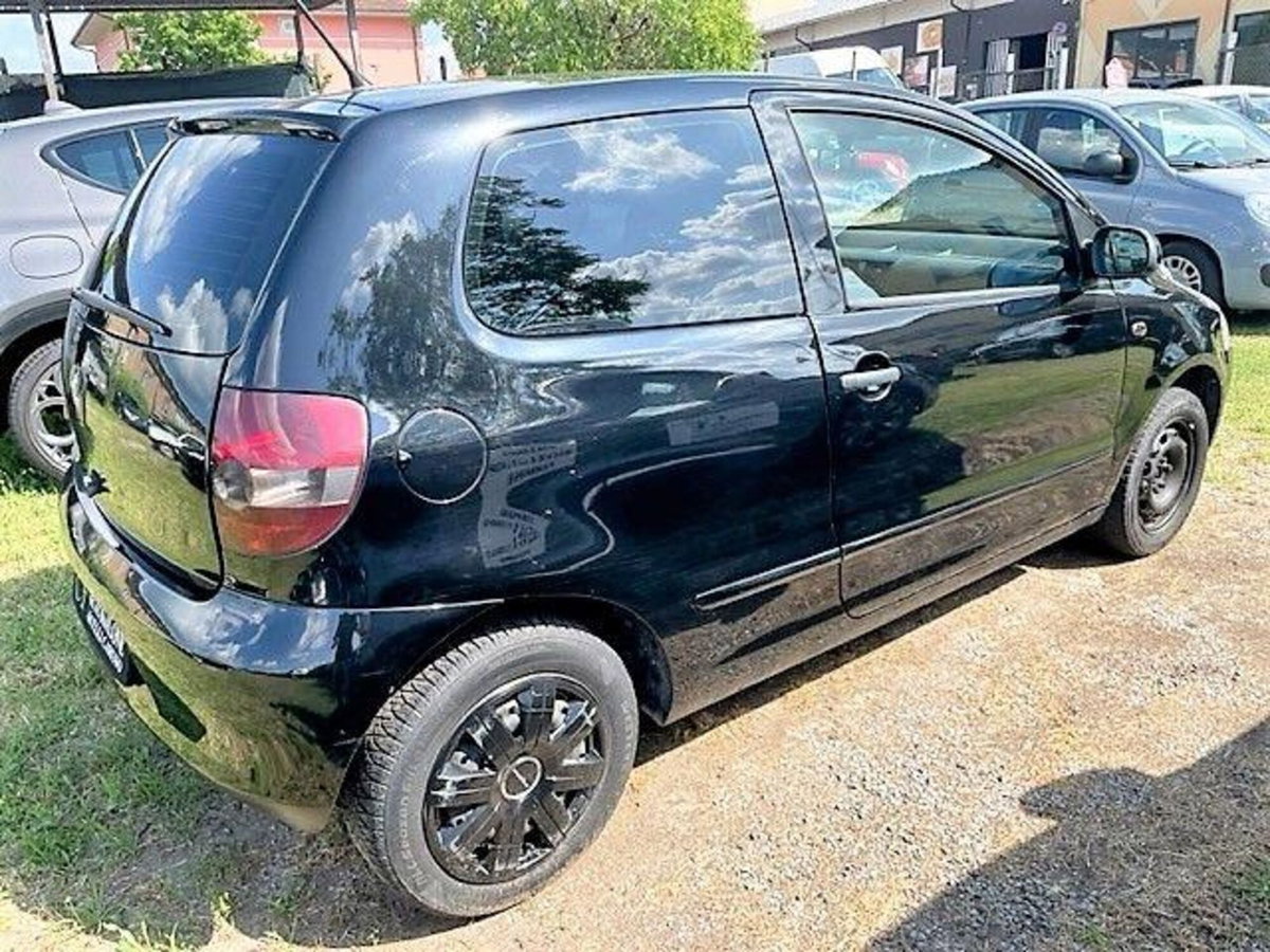 Volkswagen Fox 60CV (4)