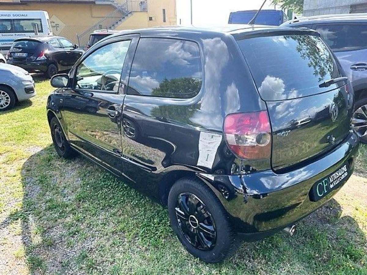 Volkswagen Fox 60CV (7)