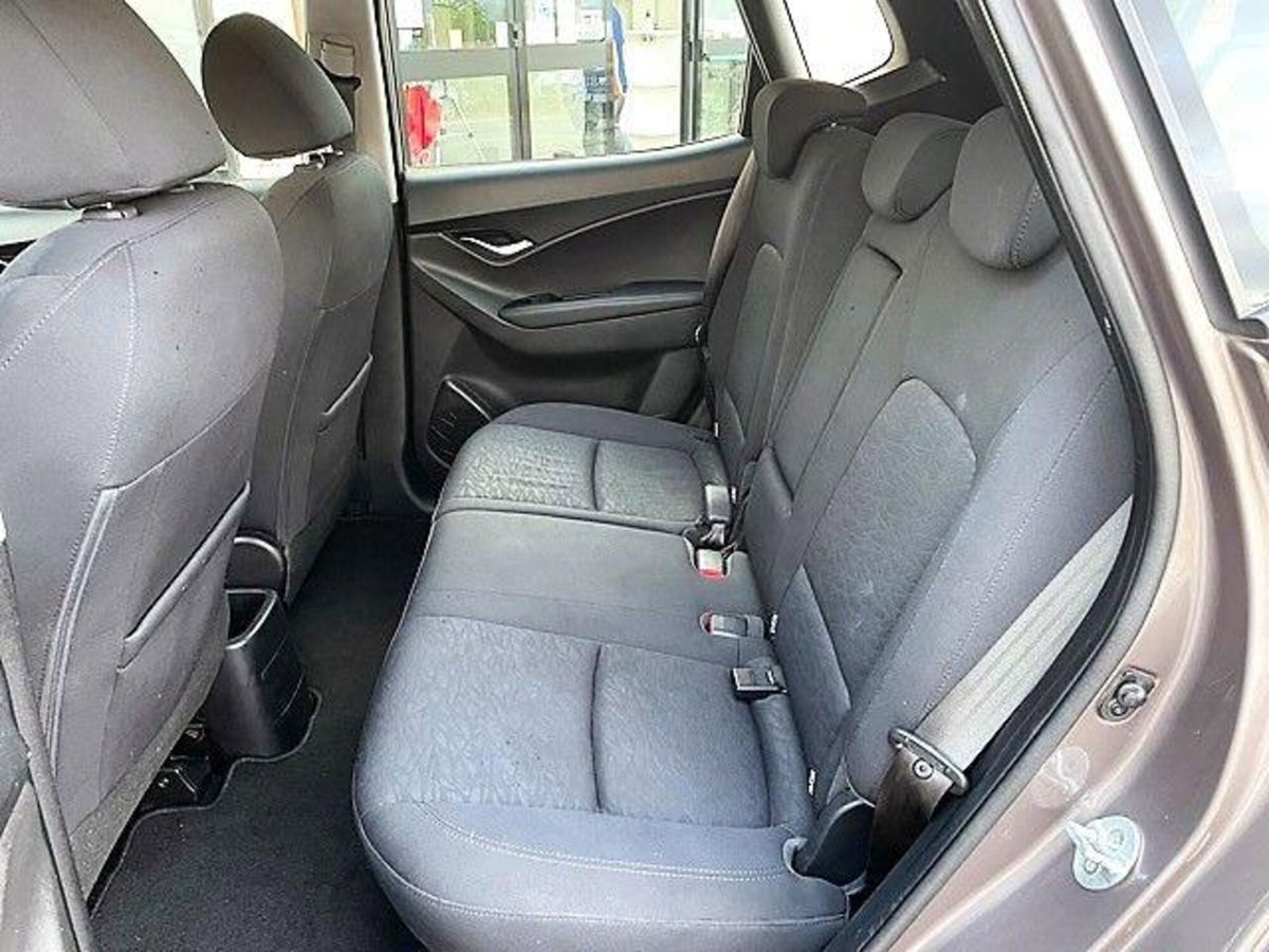 Hyundai ix20 1.4 90 CV Comfort (10)