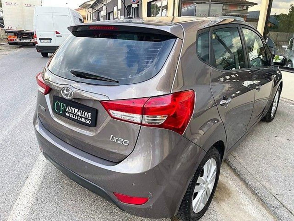 Hyundai ix20 1.4 90 CV Comfort (4)