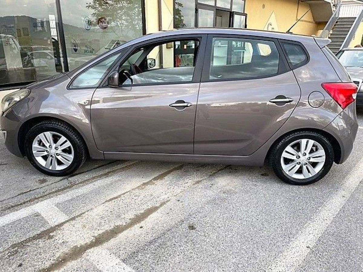 Hyundai ix20 1.4 90 CV Comfort (7)