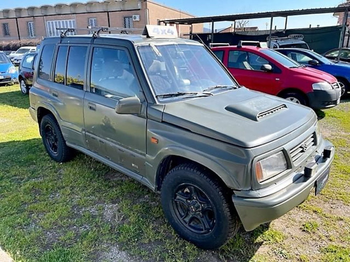 Suzuki Vitara 1.9 TD S.W. JLX D.L.Berman (3)