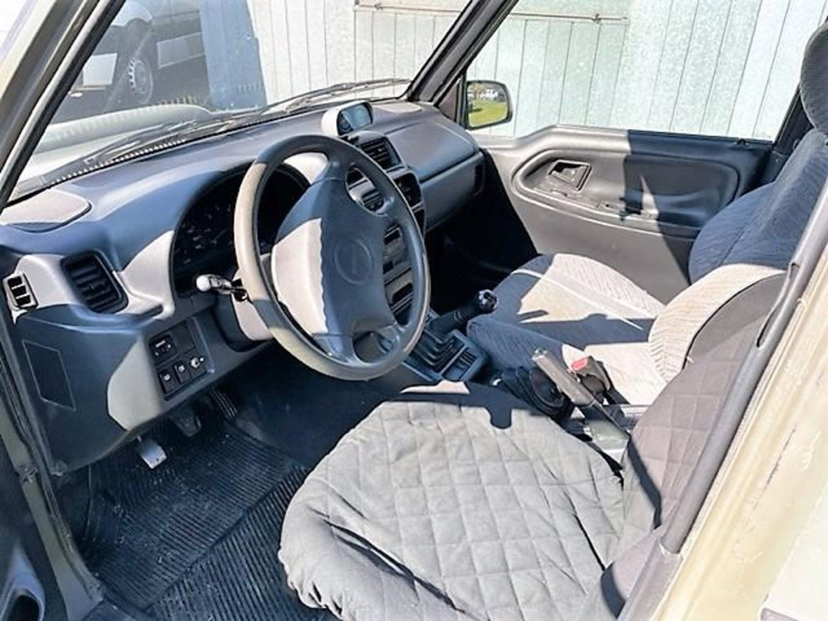 Suzuki Vitara 1.9 TD S.W. JLX D.L.Berman (8)