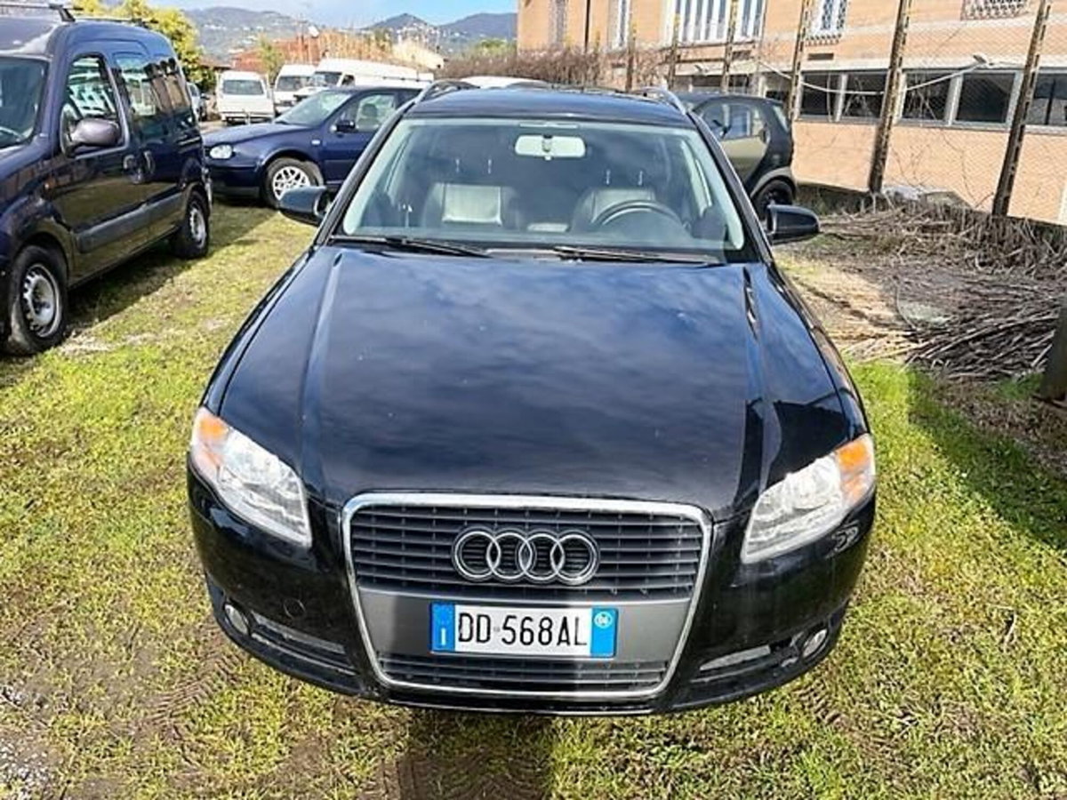 Audi A4 Avant 2.0 TDI F.AP. multitronic (2)