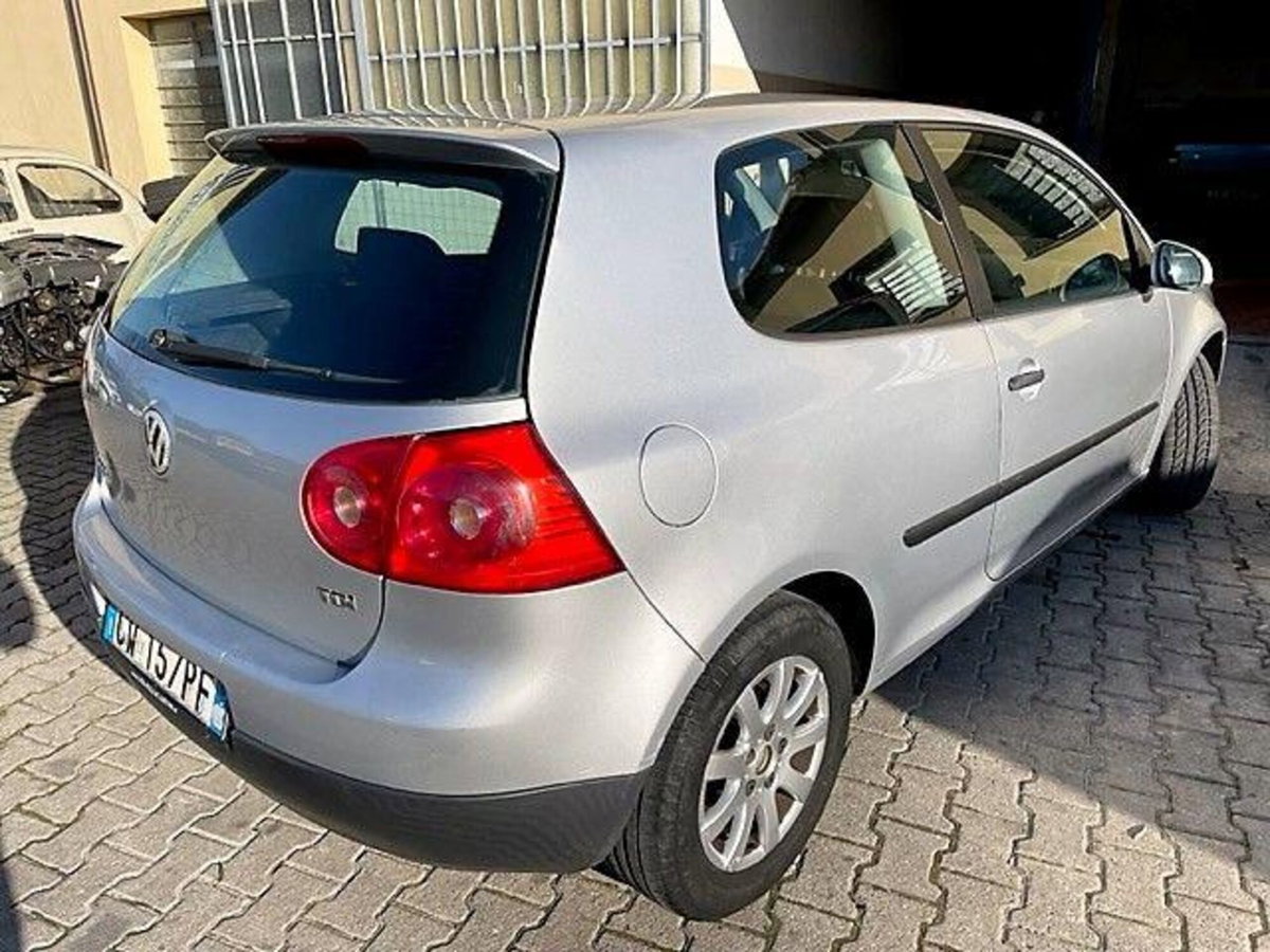Volkswagen Golf 1.9 TDI 3p. Comfortline (5)