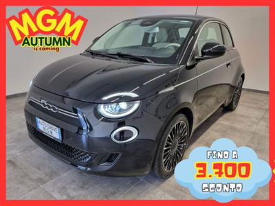 Fiat 500e 42 kWh La Prima usata