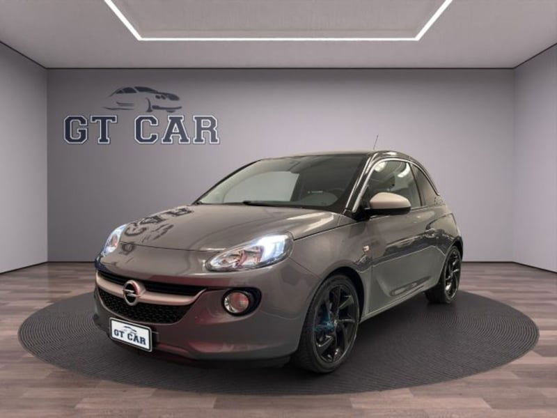 Opel Adam 1.2 70 CV Slam