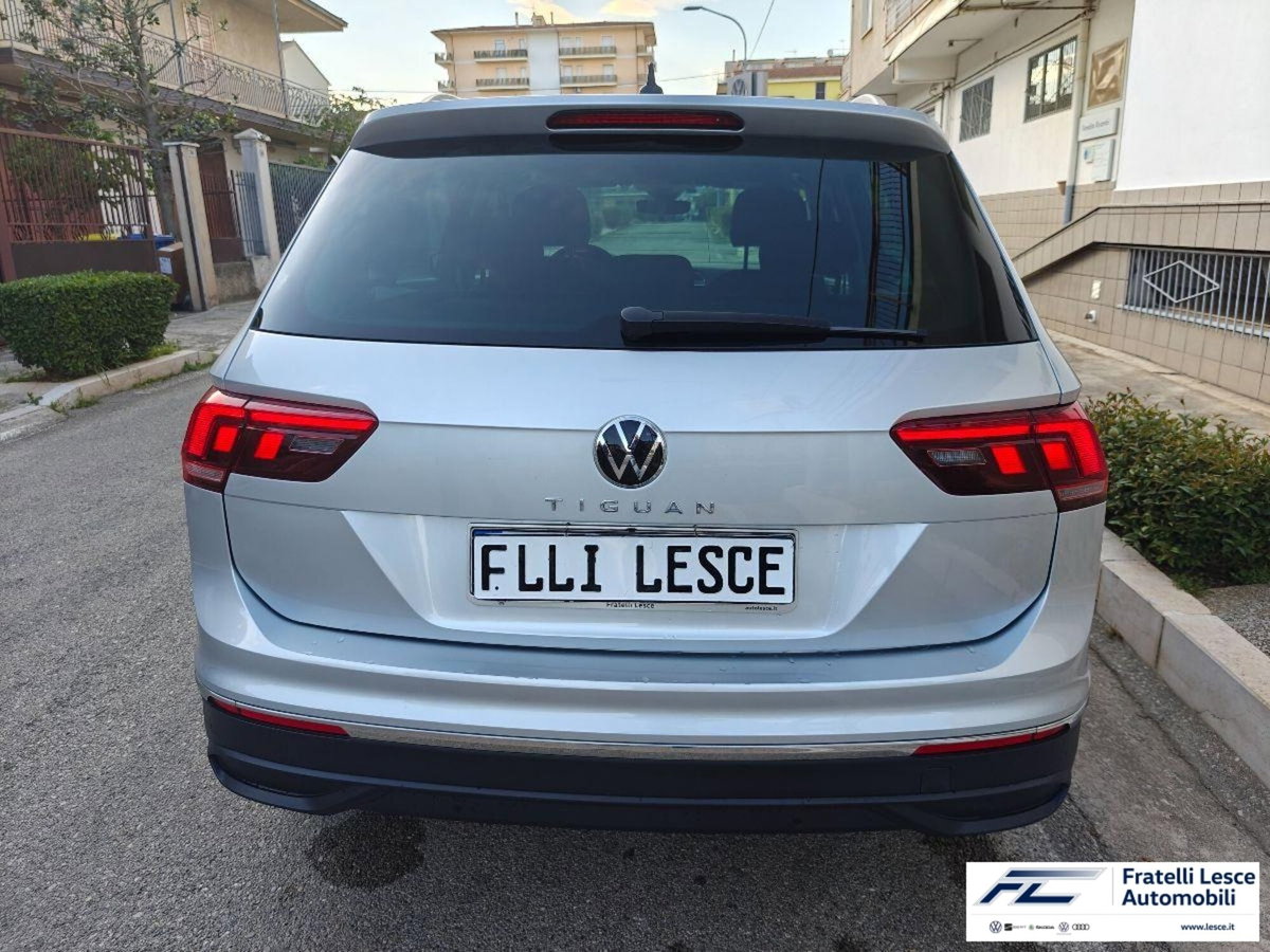 Volkswagen Tiguan Allspace 2.0 tdi Life 150cv dsg (7)