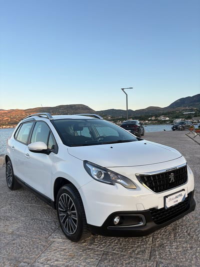 Peugeot 2008 100 Black Matt usata