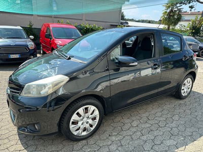 Toyota Yaris 1.0 5 porte Lounge usata