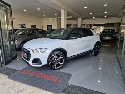 Audi A1 citycarver 30 TFSI S tronic Identity Contrast usata
