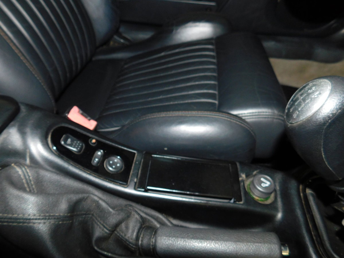 Alfa Romeo Gtv 2.0i 16V Twin Spark cat L (13)