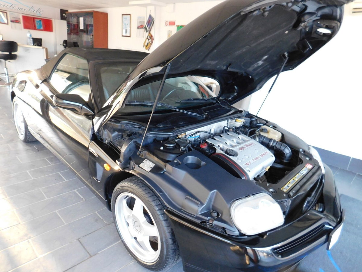 Alfa Romeo Gtv 2.0i 16V Twin Spark cat L (19)
