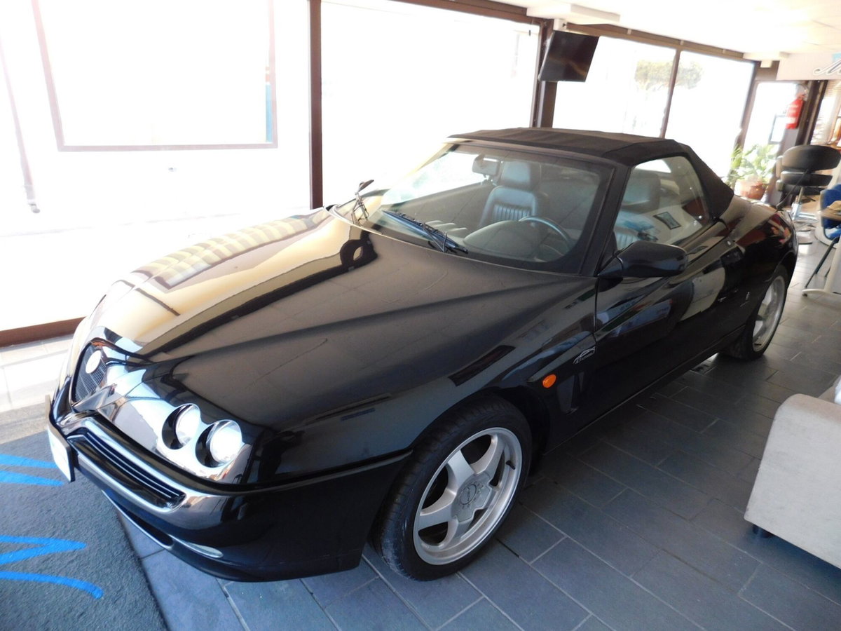 Alfa Romeo Gtv 2.0i 16V Twin Spark cat L (3)