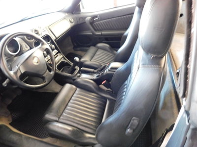 Alfa Romeo Gtv 2.0i 16V Twin Spark cat L (8)