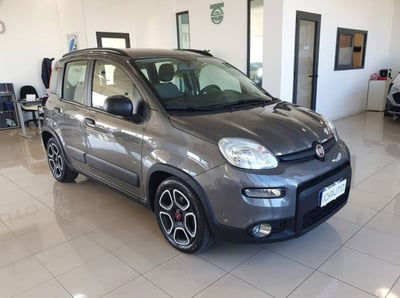 Fiat Panda 1.0 FireFly S&S Hybrid City Life usata