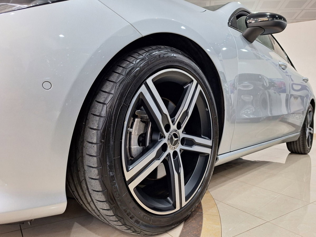 Mercedes-Benz CLA 200 d Automatic Sport (10)