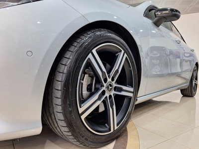 Mercedes-Benz CLA 200 d Automatic Sport (10)
