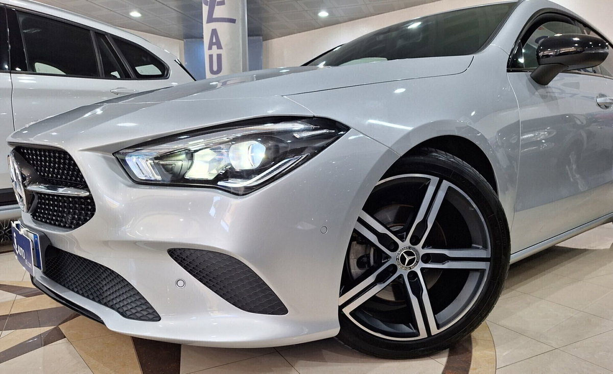 Mercedes-Benz CLA 200 d Automatic Sport (2)