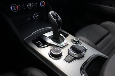 Alfa Romeo Stelvio Stelvio 2.2 Turbodiesel 210 CV AT8 Q4 Veloce (14)