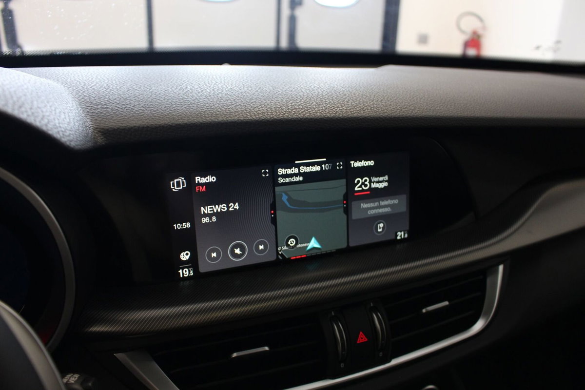 Alfa Romeo Stelvio Stelvio 2.2 Turbodiesel 210 CV AT8 Q4 Veloce (18)