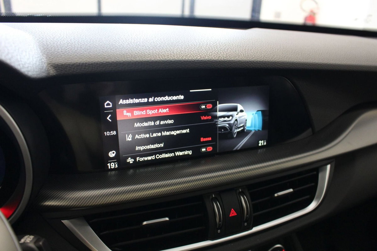 Alfa Romeo Stelvio Stelvio 2.2 Turbodiesel 210 CV AT8 Q4 Veloce (20)