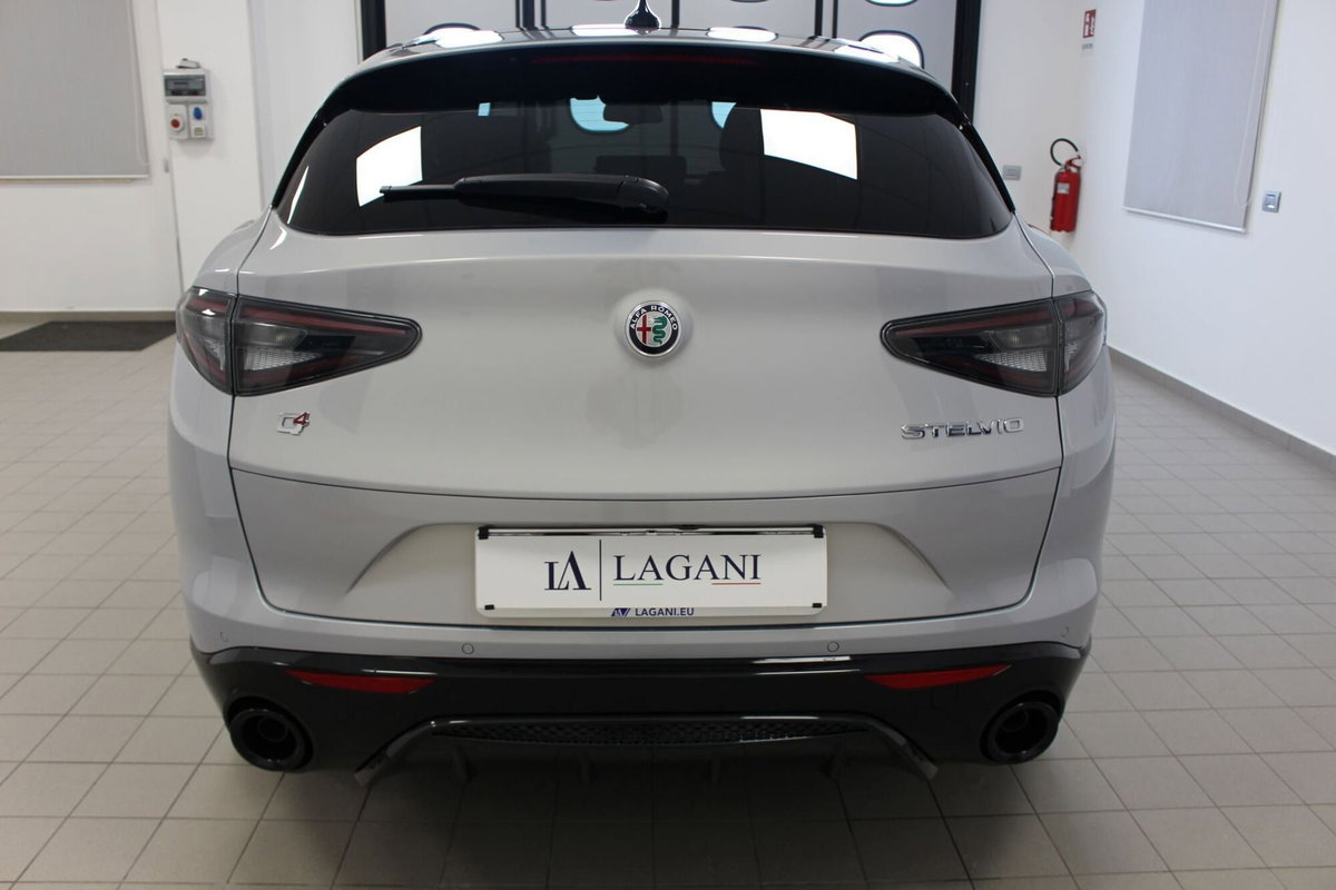 Alfa Romeo Stelvio Stelvio 2.2 Turbodiesel 210 CV AT8 Q4 Veloce (5)