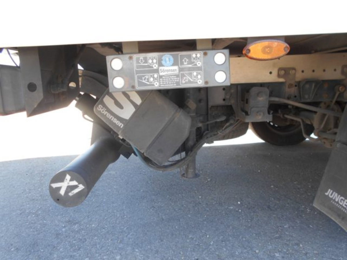Iveco Daily Telaio 35S16HD 2.3 HPT PLM-DC Cabinato (7)