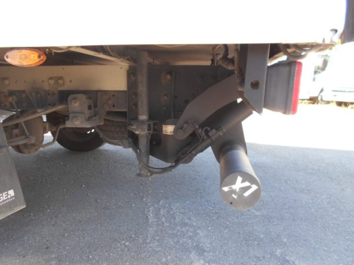 Iveco Daily Telaio 35S16HD 2.3 HPT PLM-DC Cabinato (8)