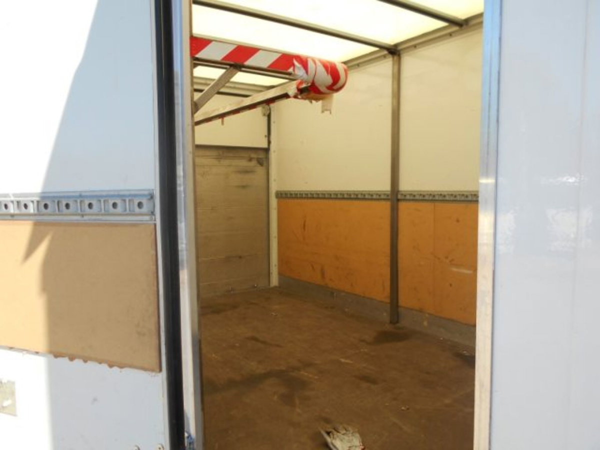 Iveco Daily Telaio 35S16HD 2.3 HPT PLM-DC Cabinato (10)