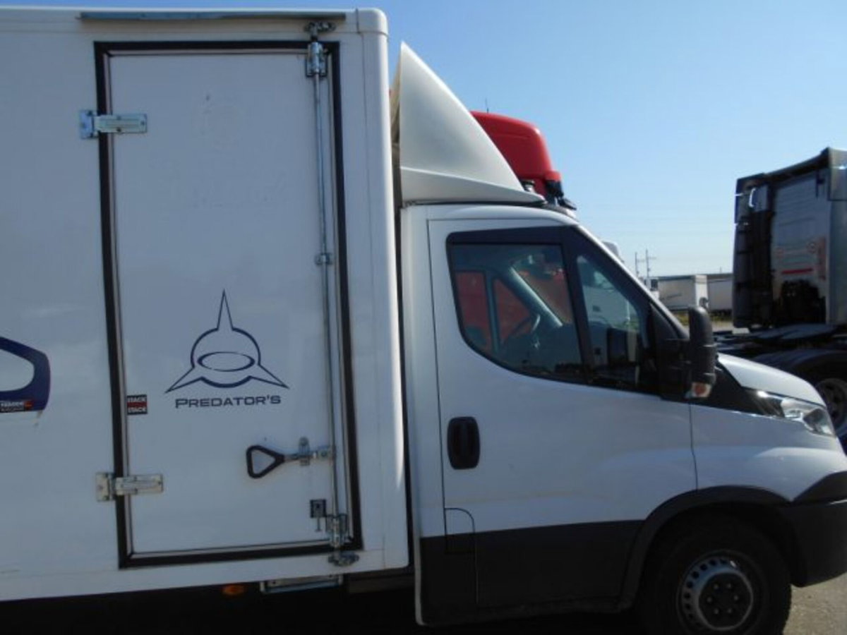 Iveco Daily Telaio 35S16HD 2.3 HPT PLM-DC Cabinato (3)