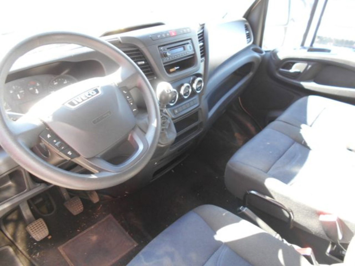 Iveco Daily Telaio 35S16HD 2.3 HPT PLM-DC Cabinato (6)