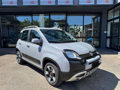 Fiat Panda Cross 1.0 firefly hybrid Cross s&s 70cv 5p.ti usata