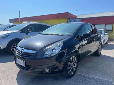 Opel Corsa 1.2 3 porte Sport usata