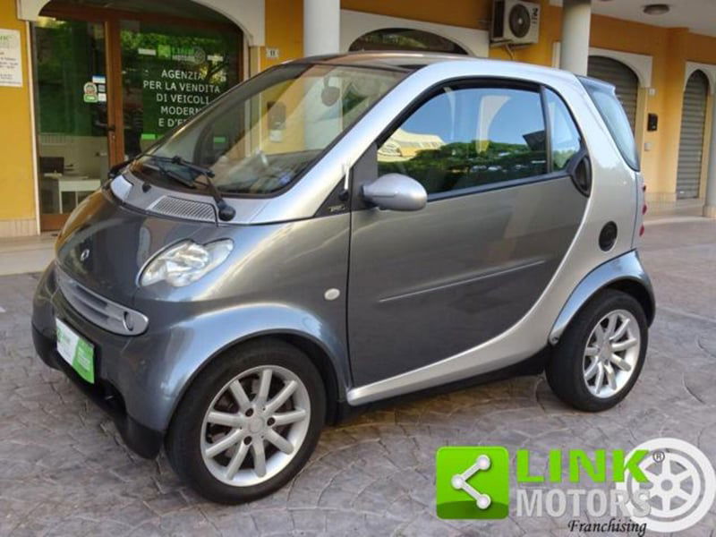 smart Fortwo 700 coupé passion (45 kW)