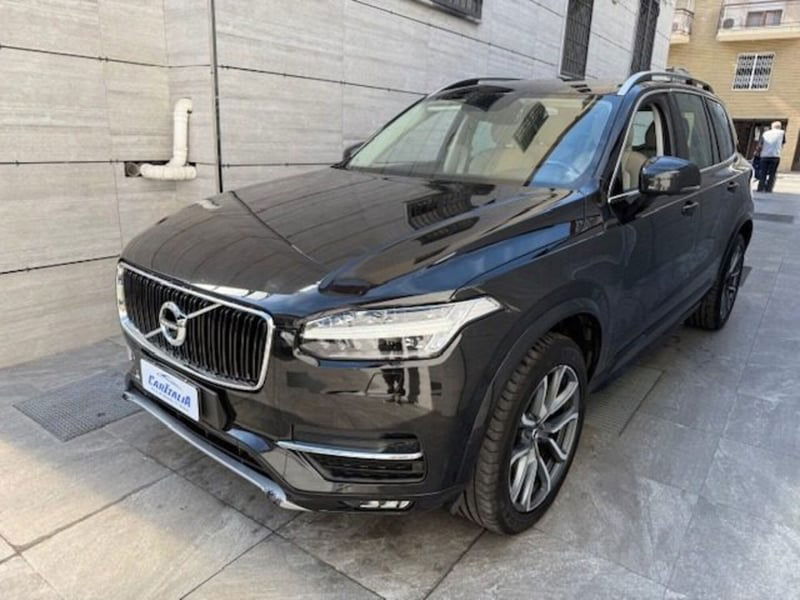 Volvo XC90 D5 AWD Geartronic 7 posti Momentum