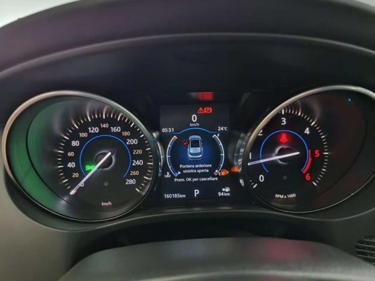 Jaguar F-Pace 2.0 D 240 CV AWD aut. Portfolio (12)