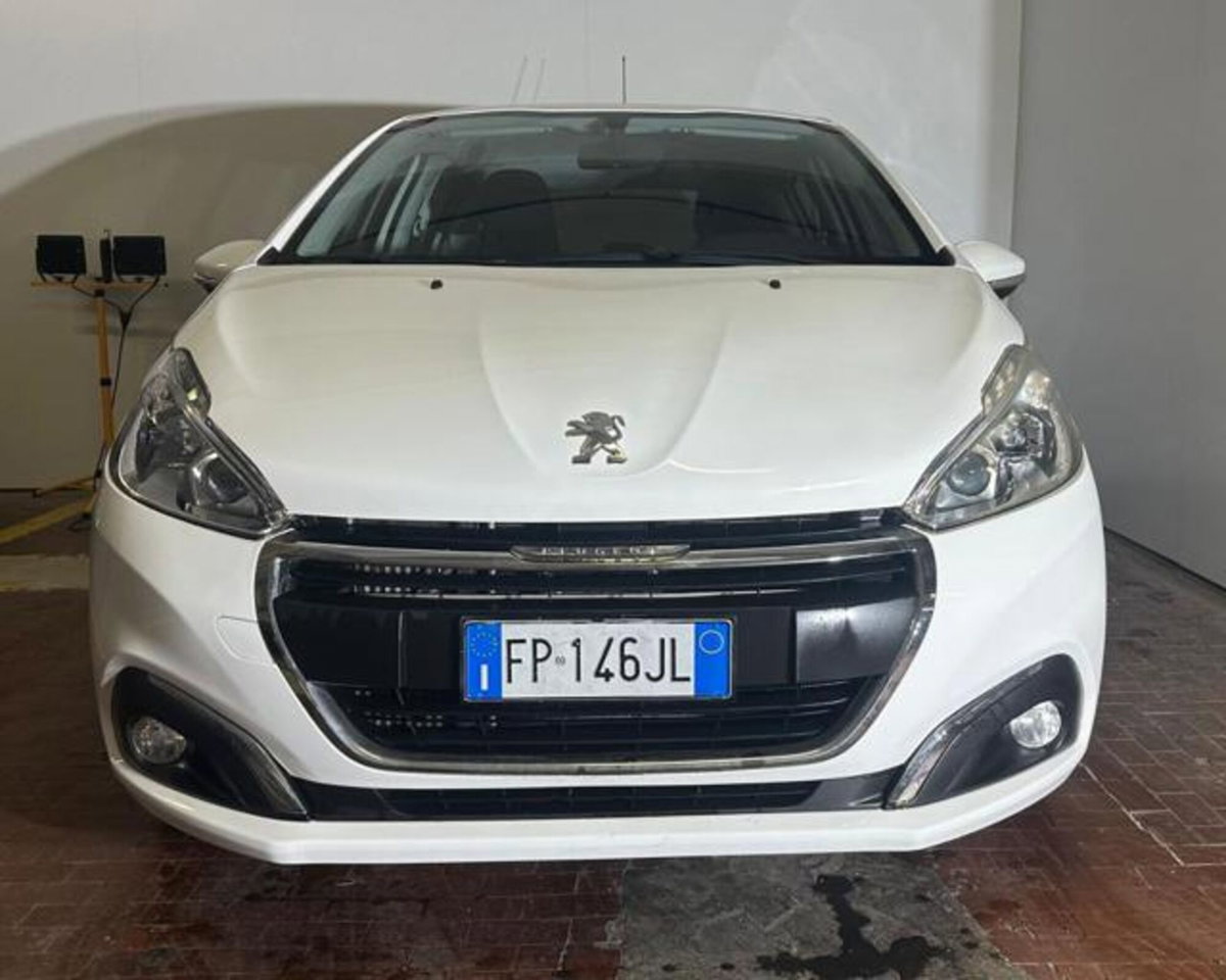 Peugeot 208 75 5 porte Allure (2)