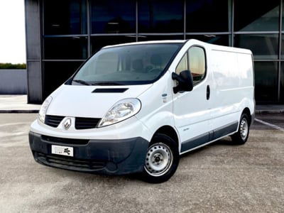 Renault Trafic Furgone T29 2.0 dCi/115 PC-TN Furgone 6 posti Ice usato