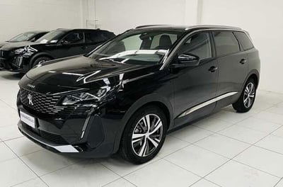 Peugeot 5008 1.2 hybrid 48V Allure Pack 136cv e-dcs 6 usata