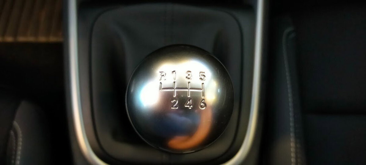 Jeep Avenger 1.2 turbo Altitude fwd 100cv (11)